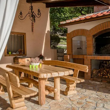Vintage Villa