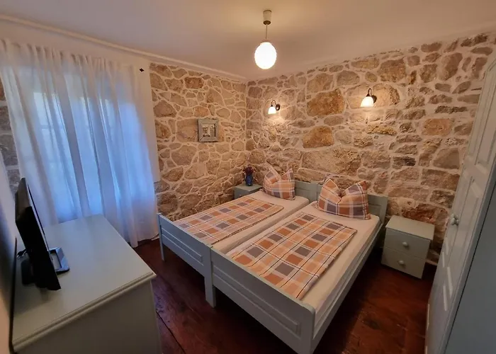 Vintage * Supetarska Draga